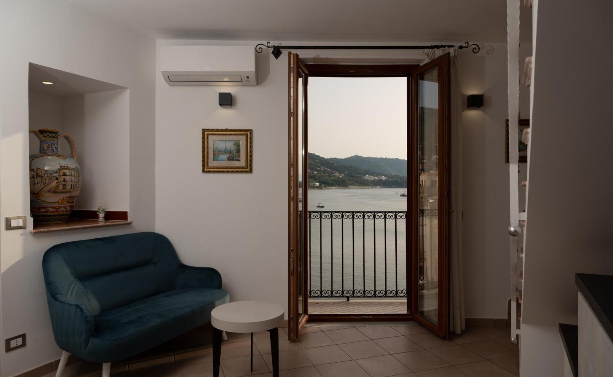 Casa Vacanze Tramonto Alla Marina Apartment Cefalu Exterior photo